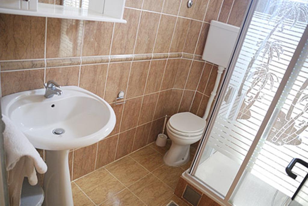 Di Vincenzo Inn Ulcinj Habitación foto